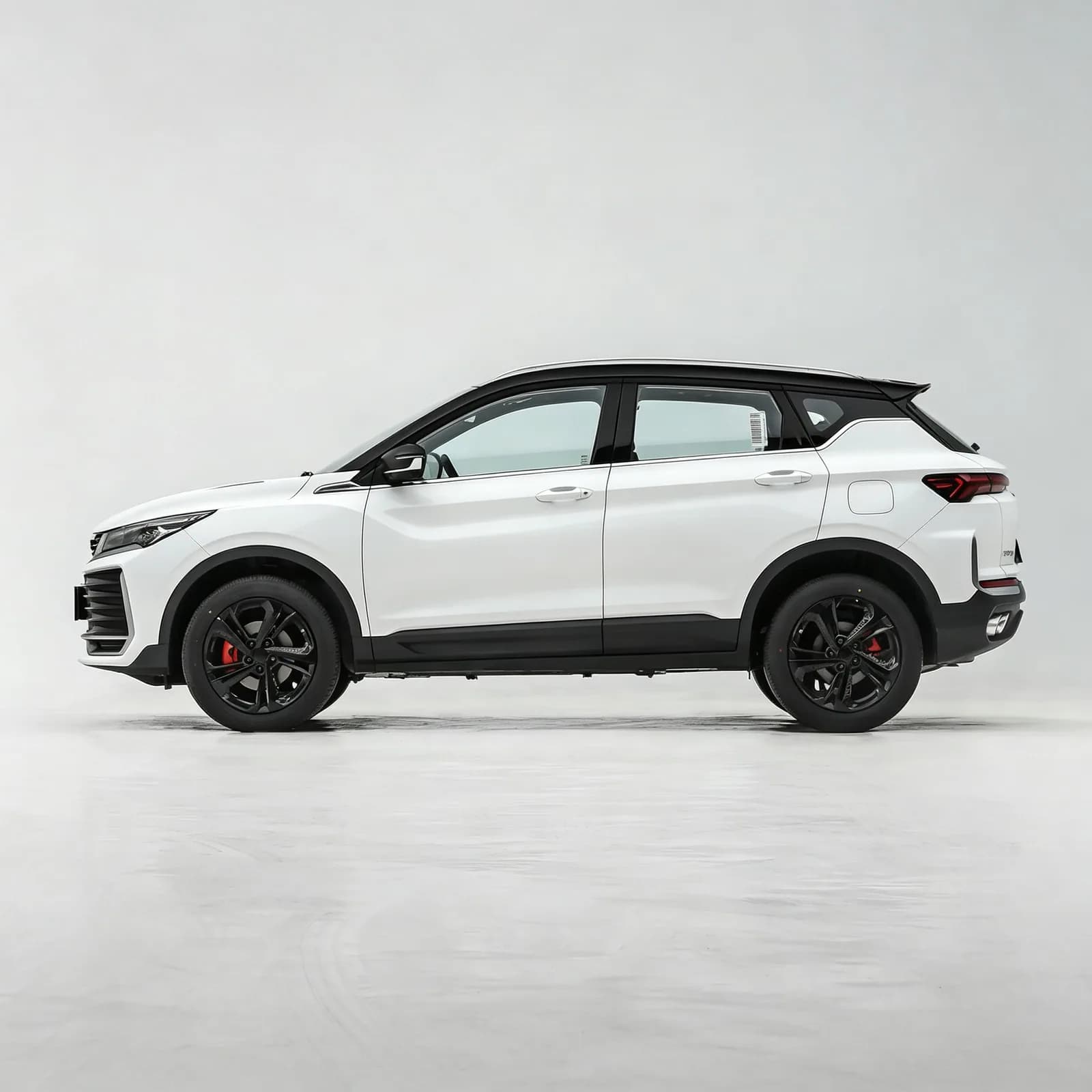Geely Coolray thumbnail 4