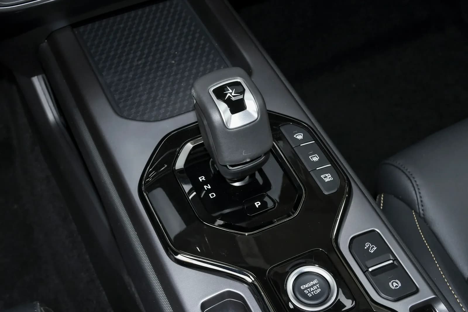 Geely Cowboy Interior & Features 4
