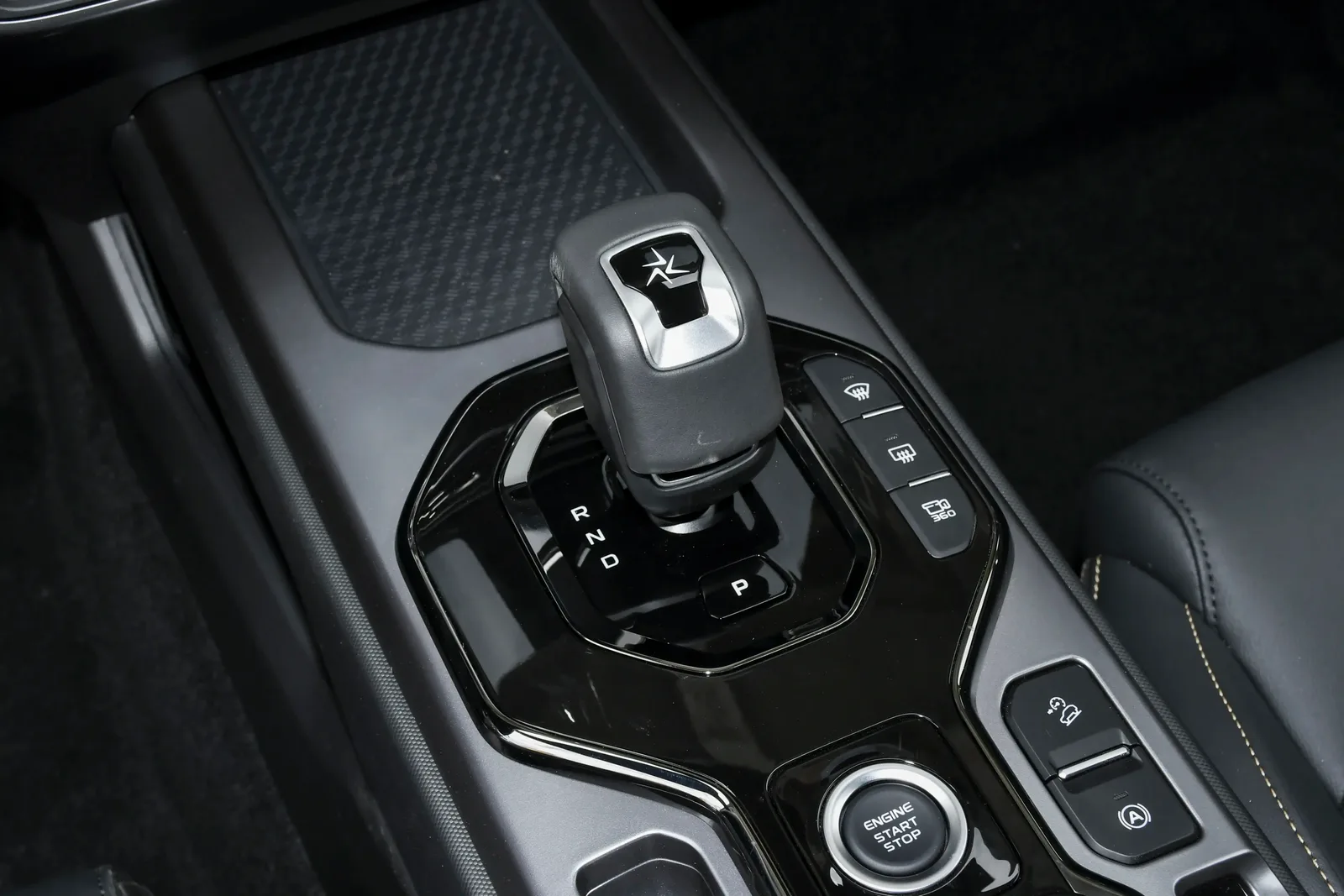 Geely Cowboy Interior & Features 4